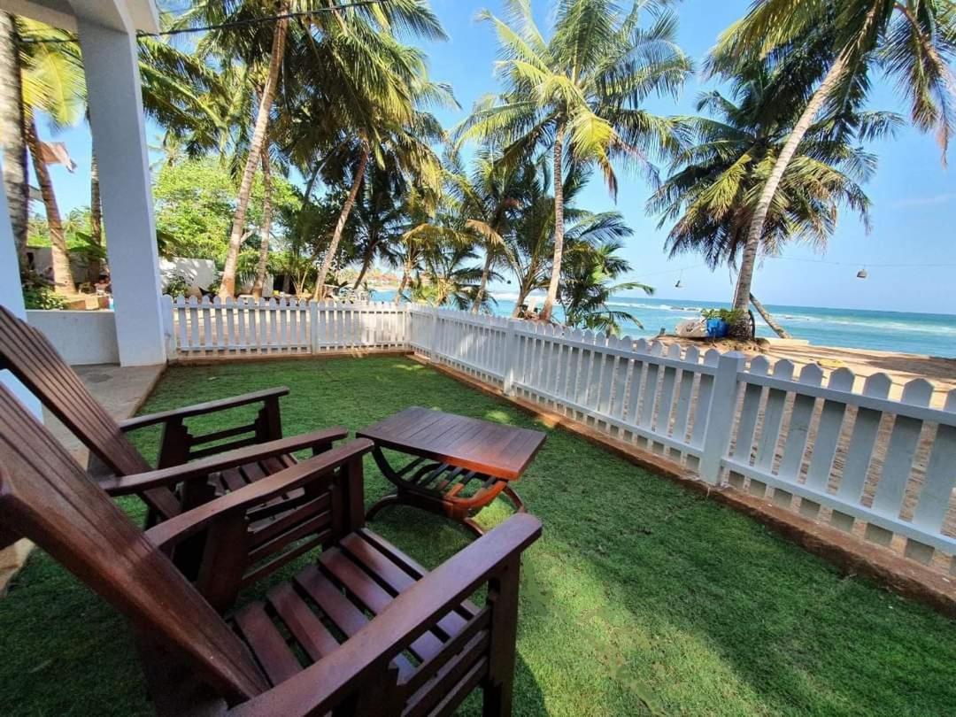 Turtle Beach House Batigama Exteriér fotografie